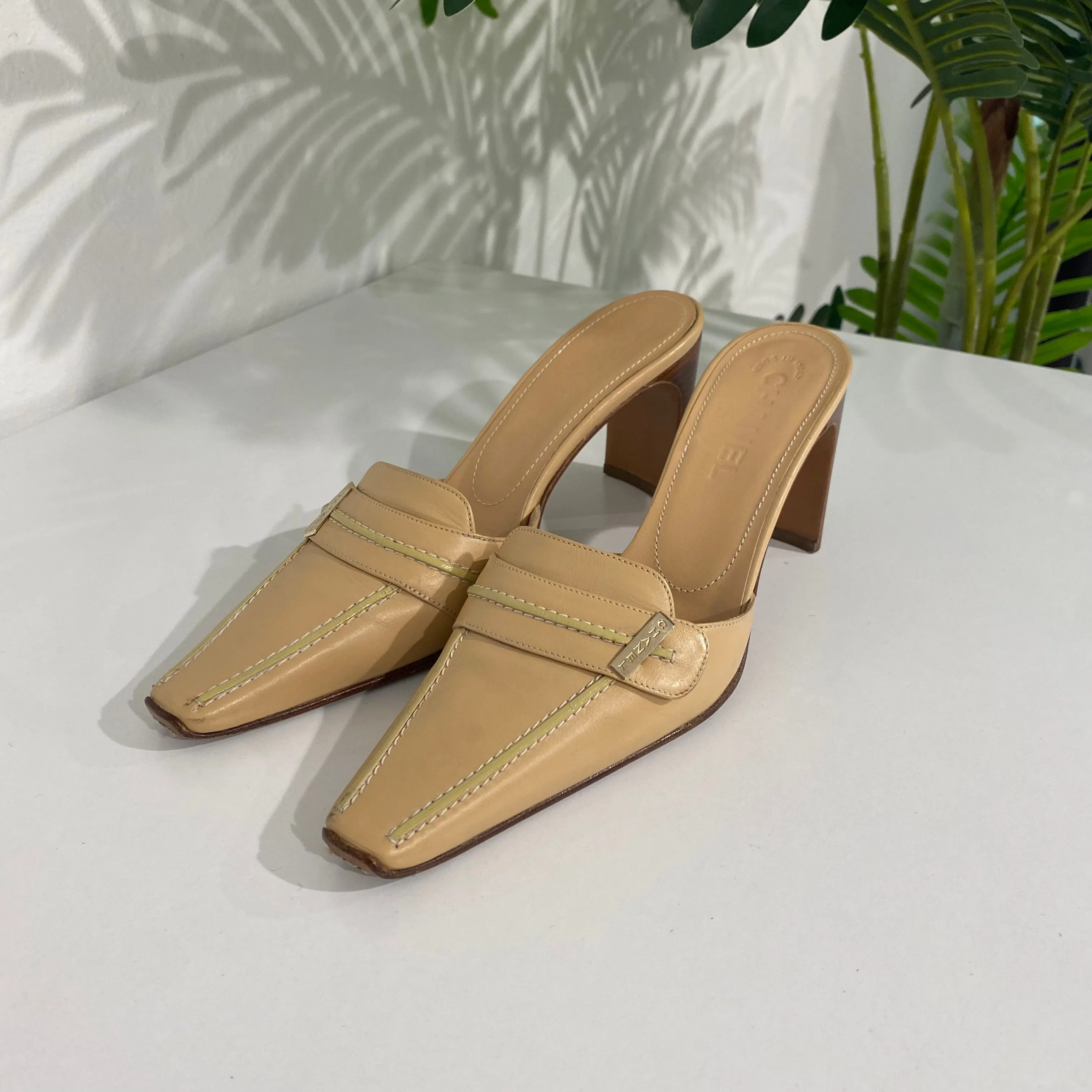 Chanel Vintage Beige Mules