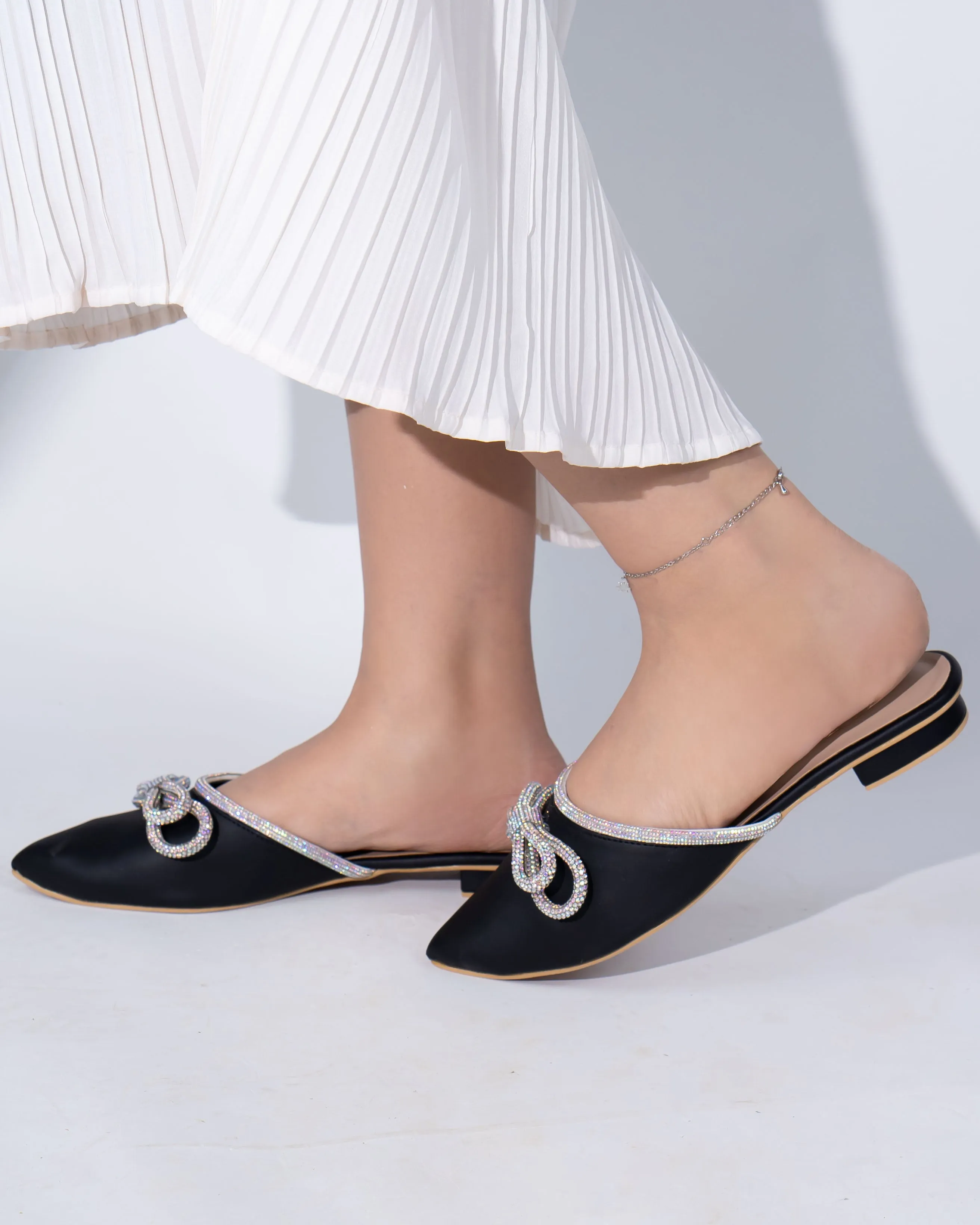 Dazzy Mules - Black