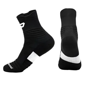 Quantum Knit Lite Quarter Performance Socks - Black