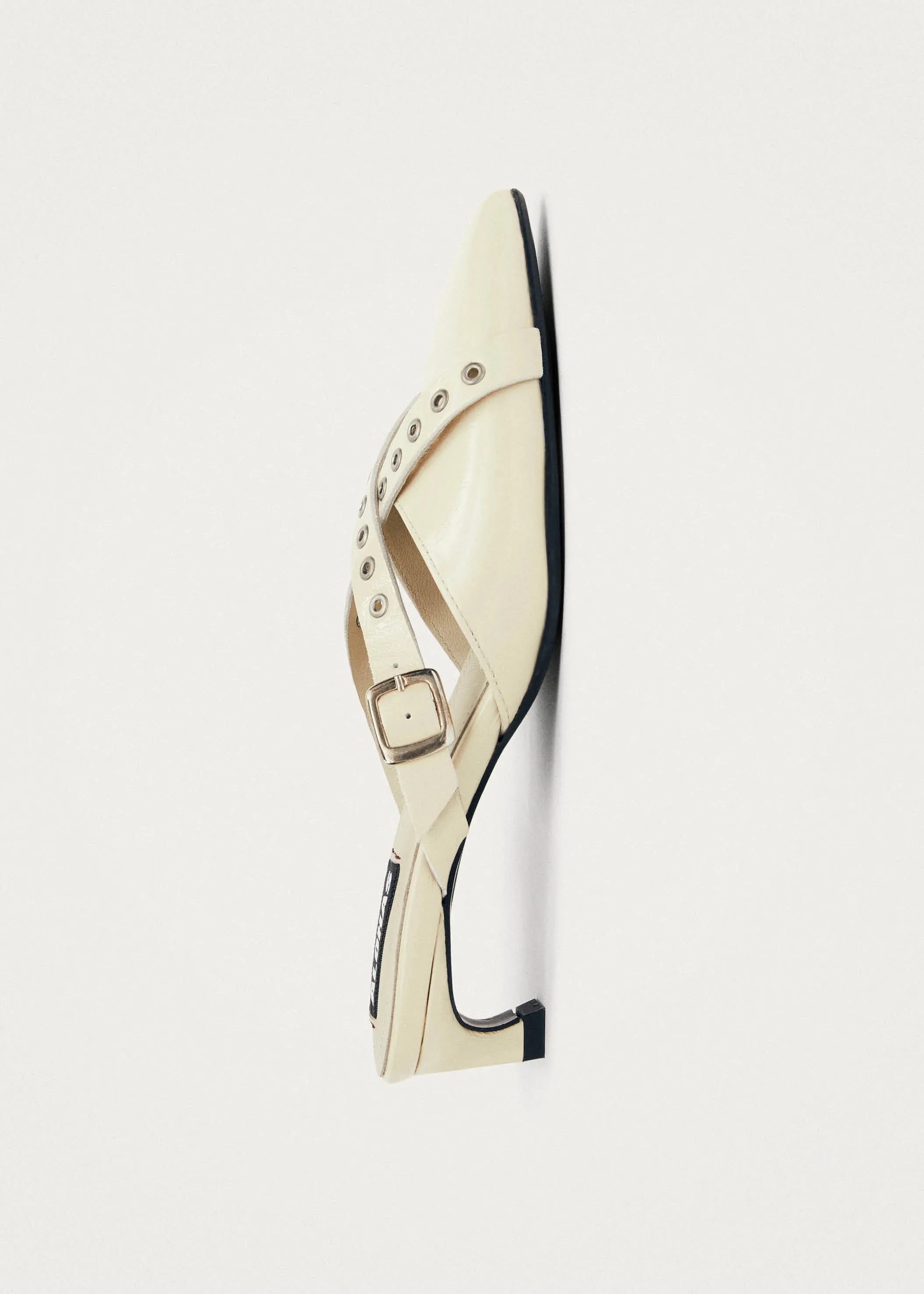 Zyra Onix Cream Leather Mules